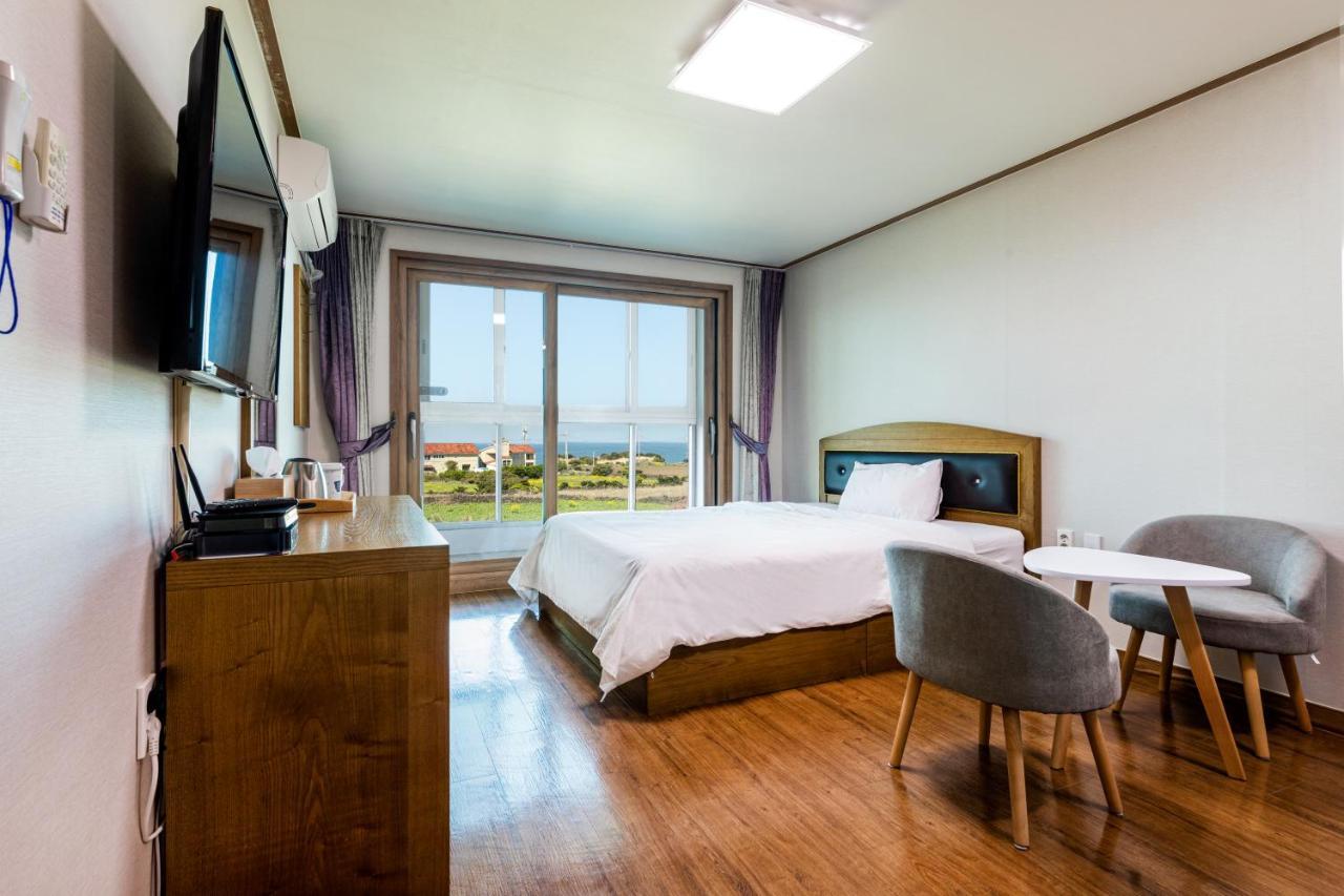 Hotel Amor Чеджудо Экстерьер фото