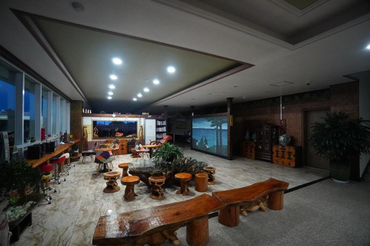 Hotel Amor Чеджудо Экстерьер фото